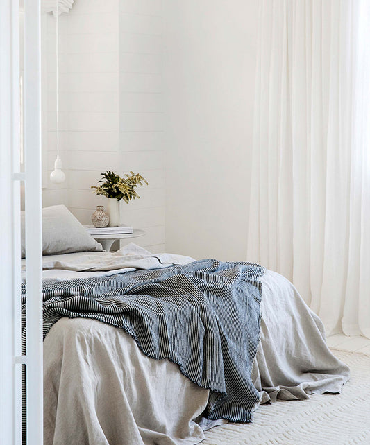 Drap plat en lin avec bordure - Gris fumé