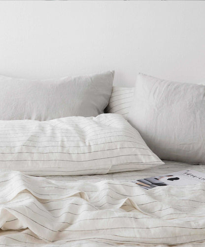 Ensemble de draps en lin avec taies d'oreiller - Rayures fines 