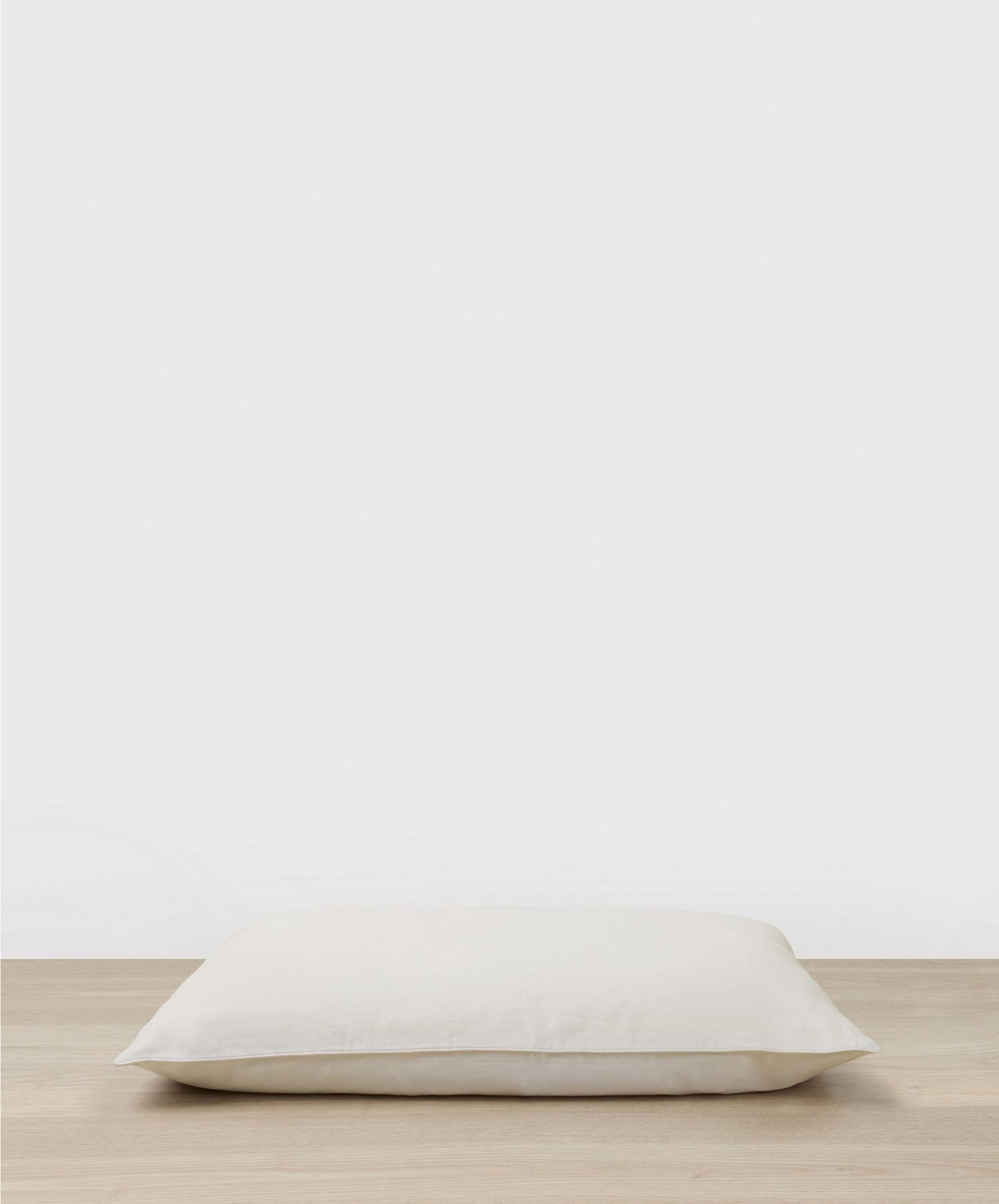 Taie d'oreiller réversible en lin et soie - Ivoire