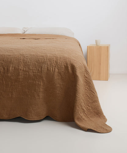 Couverture brodée Willow - Noix de muscade